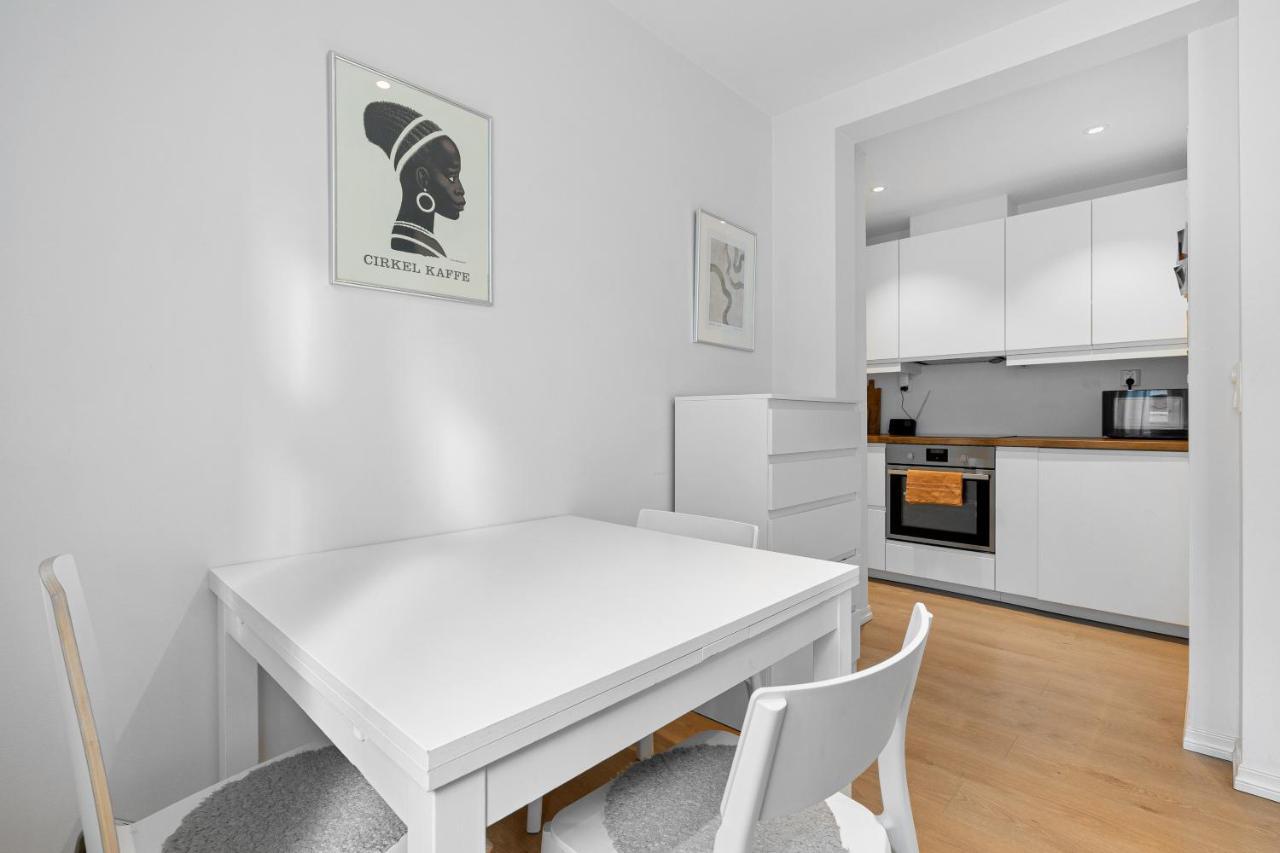 Behind Bryggen - Renovated - Budget Friendly Bergen Bagian luar foto